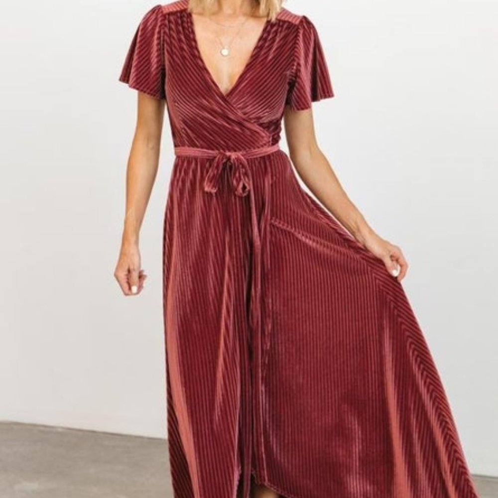 Baltic Born Andi Ribbed Velvet Dress in Dark Rose